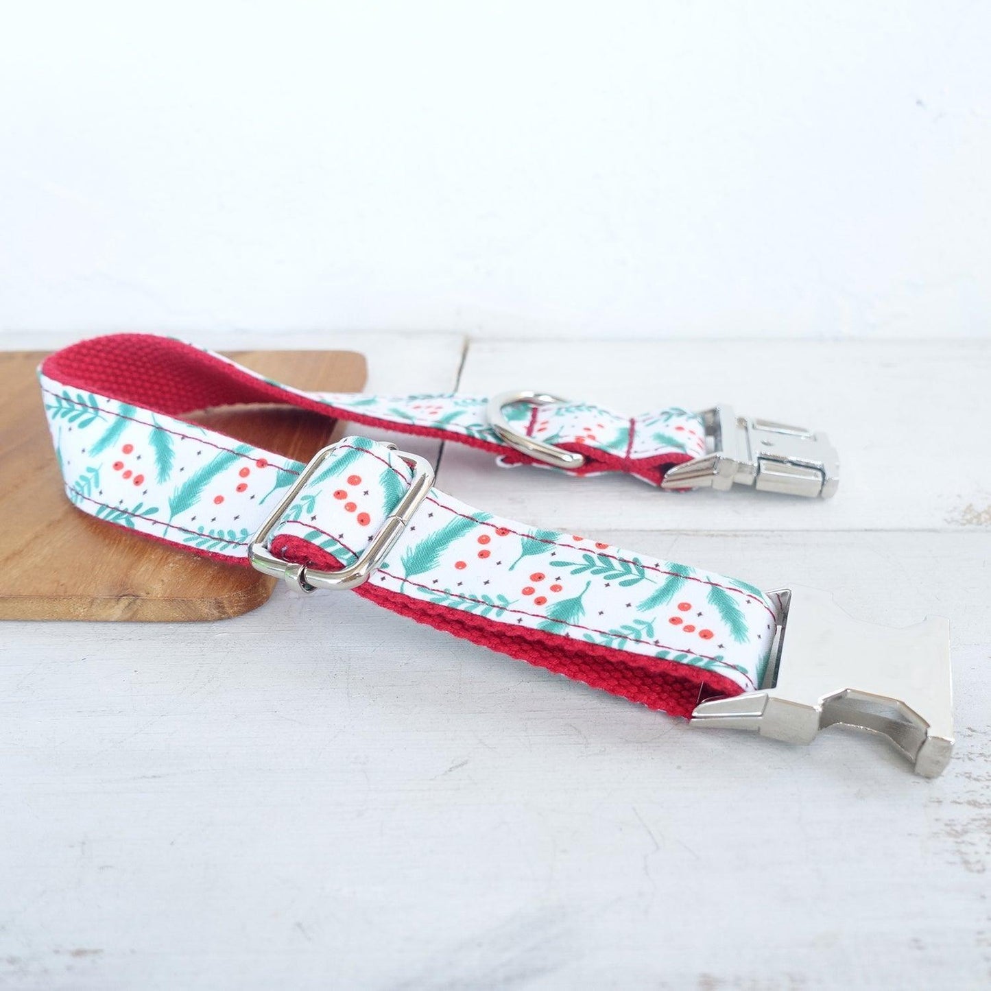 Christmas Leaf Red Personalized Dog Collar Set - iTalkPet